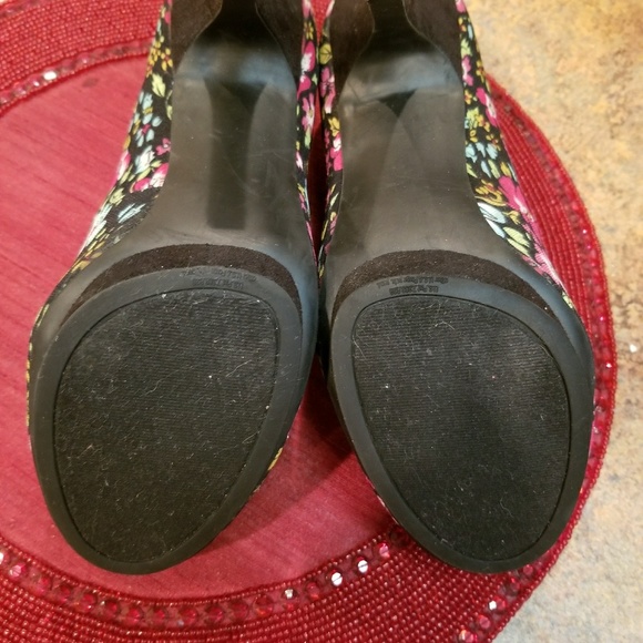 Steve Madden Stiletto Pumps NWOT - Picture 5 of 5